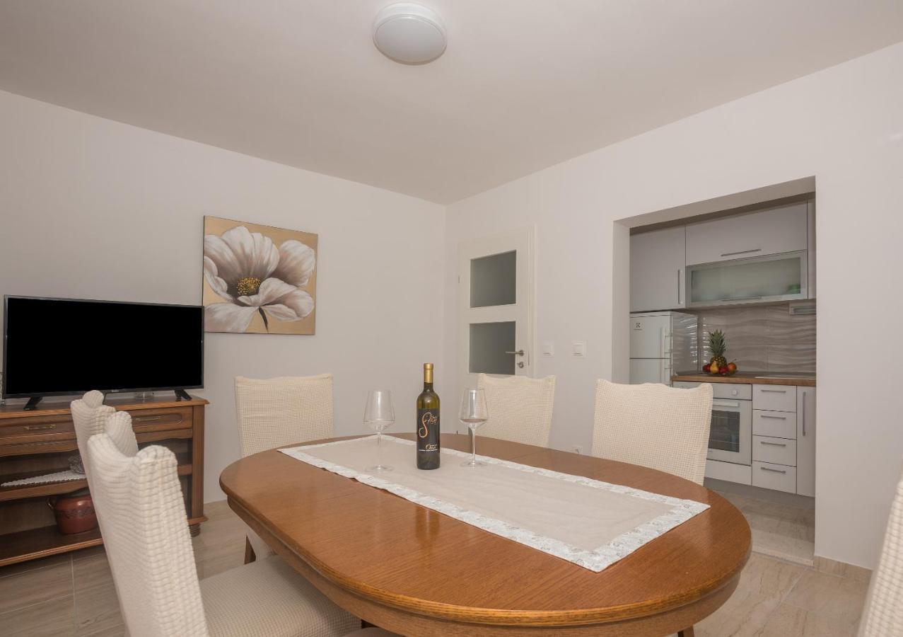 Apartman Pinto Makarska Værelse billede